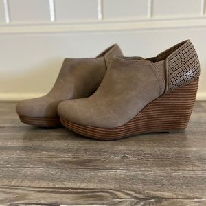 Dr. Scholls wedge ankle booties